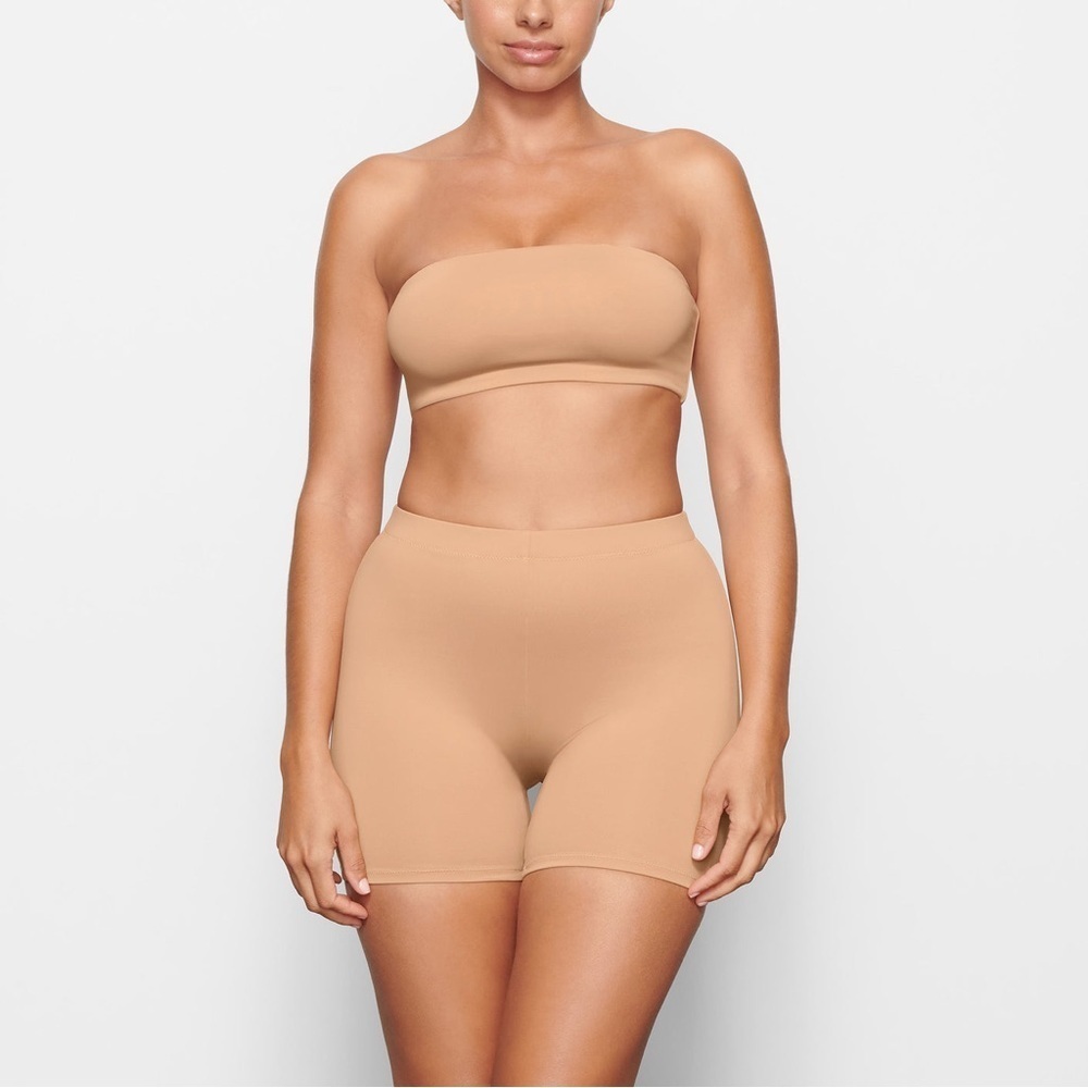 SKIMS SIGNATURE SWIM MID WAIST SHORT OCHO SIZE 4X
